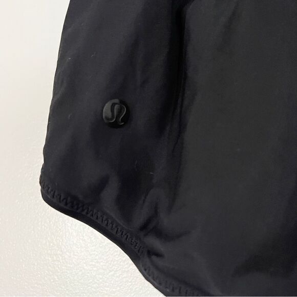 Lululemon Reversible Surf Short II 6 Freckle Flower Black White & Black - Picture 14 of 16